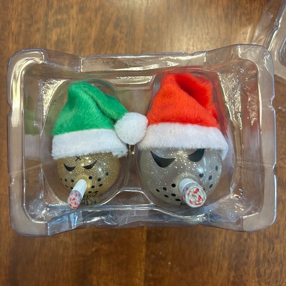 Toy2r Kozik Party Fun Pack WTF Non Lethal Smoking Bomb Figurines Holiday Novelty - Picture 1 of 10